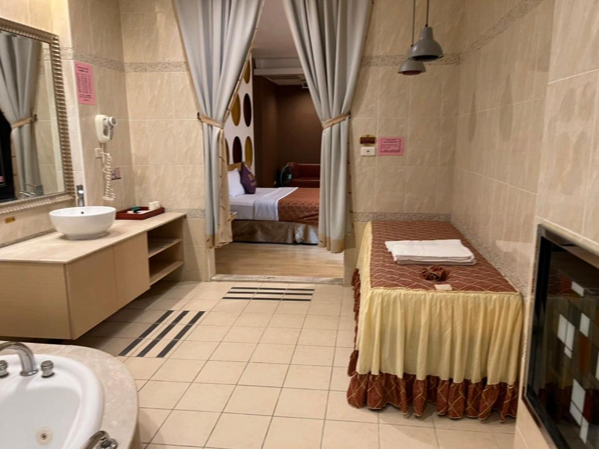 Lisa Motel Cao Hùng Ngoại thất bức ảnh